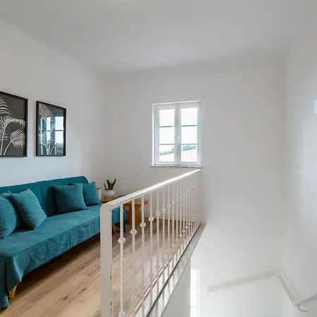 Pensionat Moro's Friends House - *