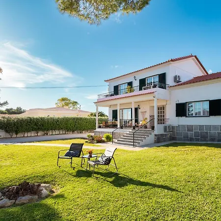 Moro's Friends House - Penzion
