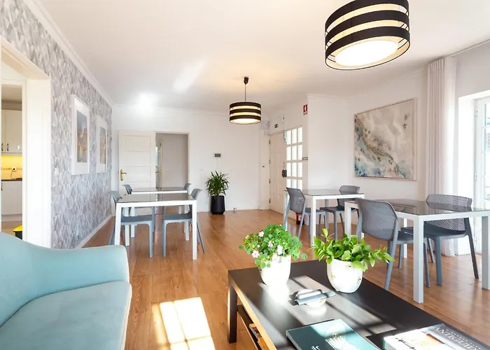 Moro's Friends House - Cascais